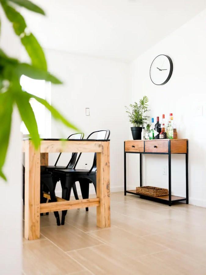 The Zen - Outdoor Shower, Gas Fireplace, Walkable To Shops & Restaurants Джошуа-Три Экстерьер фото